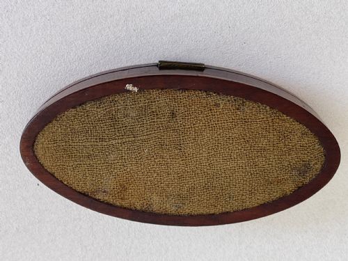 A GEORGIAN INLAID OVAL BOX - ADDITIONAL PHOTO 6
