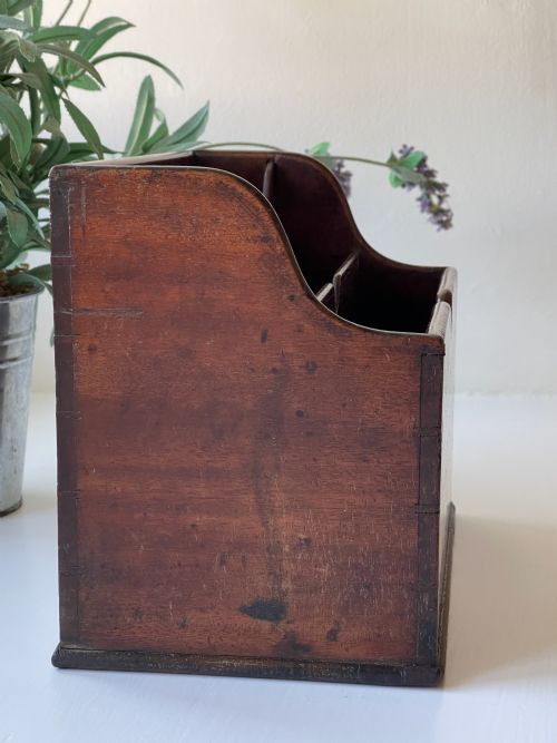 ANTIQUE STATIONERY HOLDER RACK OR LETTER RACK - ADDITIONAL PHOTO 1