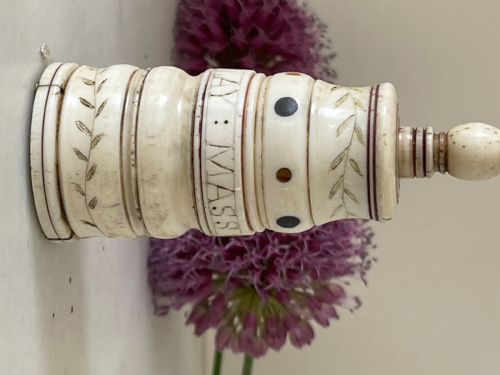A RARE NAMED SCRIMSHAW COMBINED GO TO BED PRICKER WHALE BONE BARCLAY WHALING SHIP - ADDITIONAL PHOTO 7
