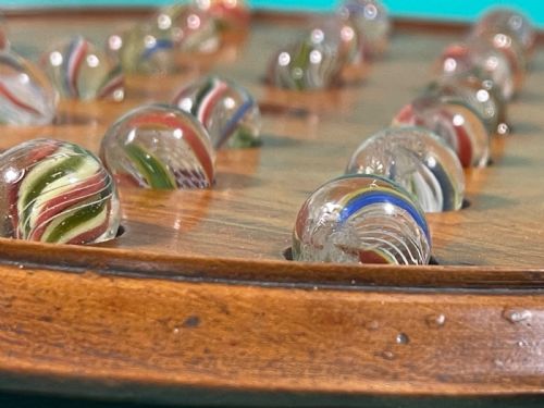 ANTIQUE SOLITAIRE BOARD VICTORIAN MARBLES - ADDITIONAL PHOTO 4