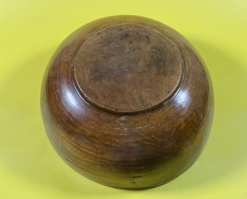 ANTIQUE TREEN LARGE SYCAMORE BOWL - ADDITIONAL PHOTO 2