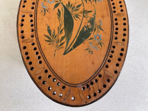 A GEORGIAN CRIBBAGE BOARD CARD BOX - ADDITIONAL PHOTO 1