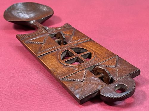 ANTIQUE TREEN WELSH LOVESPOON - ADDITIONAL PHOTO 1