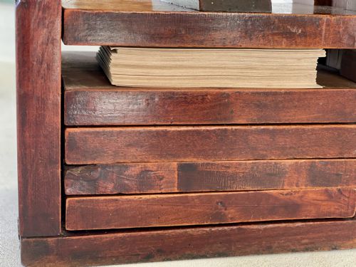 ANTIQUE TREEN PRESS FOR CARDS SMALL BOOKS POSTCARDS ETC - ADDITIONAL PHOTO 4