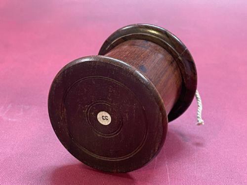 AM ANTIQUE MINIATURE TWINESTRING BOX - ADDITIONAL PHOTO 2