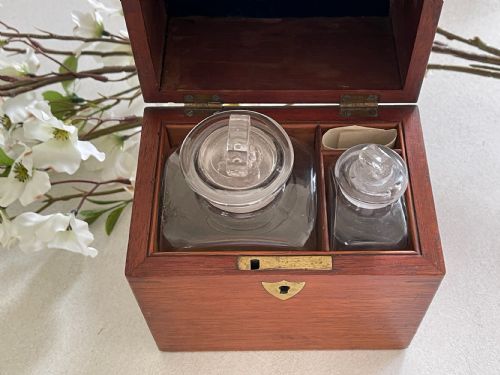 A SMALL C19TH MAHOGANY DOMESTIC APOTHECARY OR MEDICAL BOX - ADDITIONAL PHOTO 4