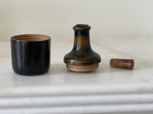 ANEARLY 19TH CENTURY PAINTED SYCAMORE NUTMEG GRATER - ADDITIONAL PHOTO 2