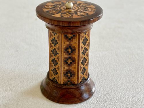 ANTIQUE TREEN TUNBRIDGE WARE GO TO BED OCTAGONAL - ADDITIONAL PHOTO 2