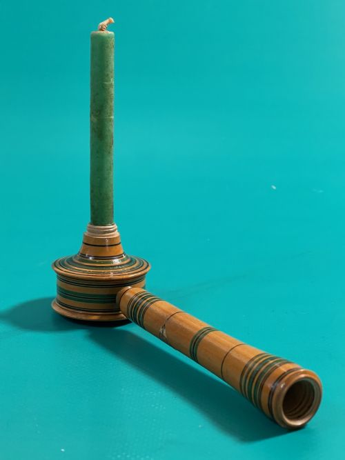 A RARE TUNBRIDGE WARE TRAVELLING CANDLESTICK - ADDITIONAL PHOTO 4