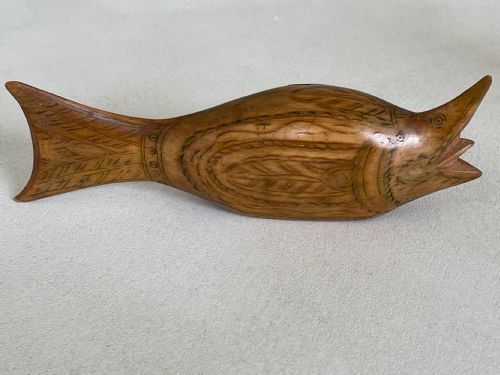 antique fish shaped snuff box - CATEGORY: ANTIQUE BOXES - DATED 19TH CENTURY