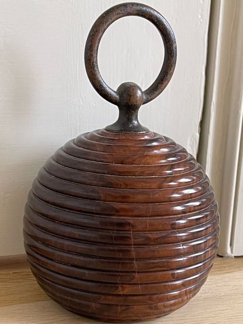 ANTIQUE TREEN LIGNUM VITAE DOOR STOP - ADDITIONAL PHOTO 2