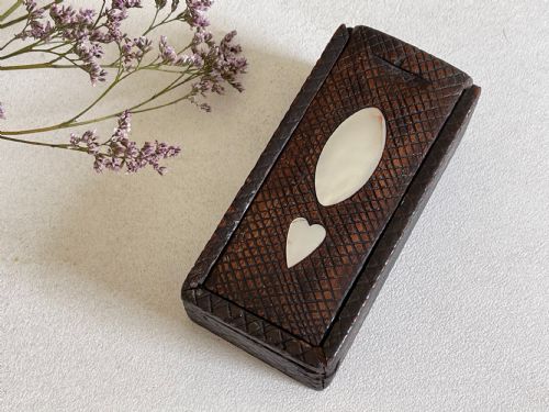 A LOVELY GEORGIAN DOMINO BOX - ADDITIONAL PHOTO 3