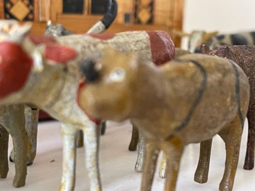 ANTIQUE STRAW WORK NOAHS ARK WITH ANIMALS BIRDS AND FIGURES - ADDITIONAL PHOTO 2