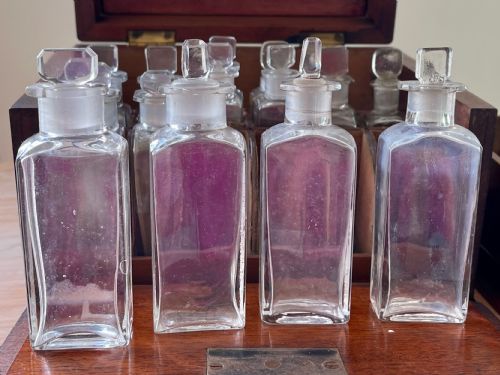 AN ANTIQUE APOTHECARY MEDICAL CHEST BY MAWS SON LONDON - ADDITIONAL PHOTO 4