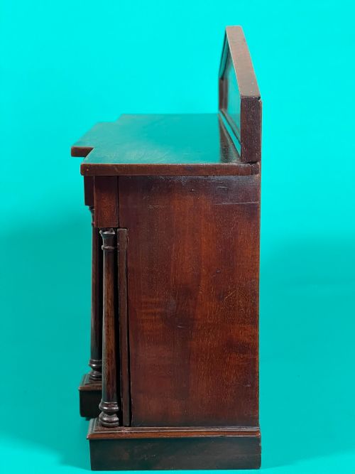 A MINIATURE ANTIQUE TREEN CHIFFONIER TRAVELLING SALES PIECE - ADDITIONAL PHOTO 2
