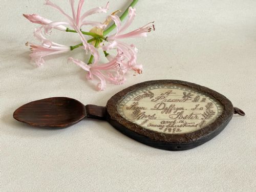 AN ANTIQUE WELSH SPOON LOVESPOON - ADDITIONAL PHOTO 1