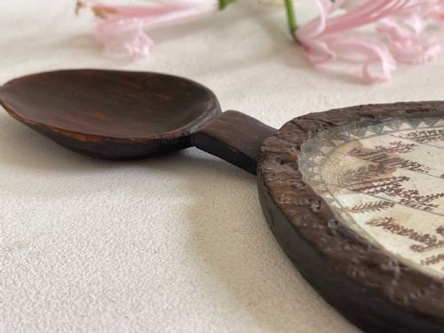 AN ANTIQUE WELSH SPOON LOVESPOON - ADDITIONAL PHOTO 5