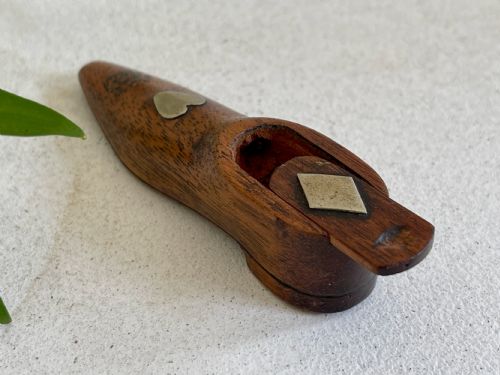 AN ANTIQUE SMALL SNUFF SHOE LOVE TOKEN HEART DIAMOND - ADDITIONAL PHOTO 2