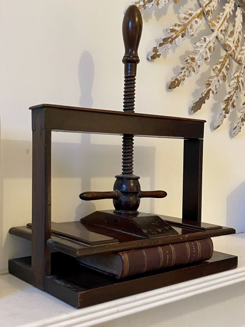AN ANTIQUE MAHOGANY BOOK PRESS - ADDITIONAL PHOTO 7