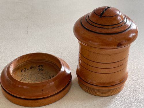 ANTIQUE TREEN BOXWOOD MONEY BOX - ADDITIONAL PHOTO 4