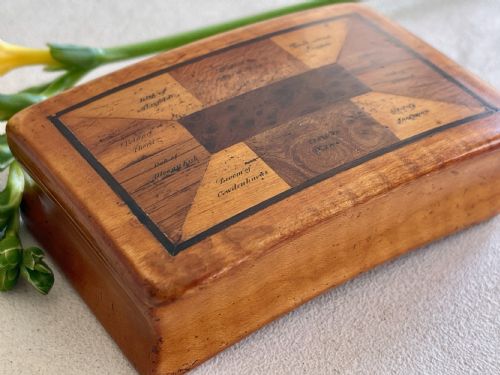 AN ANTIQUE SCOTTISH SPECIMEN WOOD SNUFF BOX - ADDITIONAL PHOTO 3