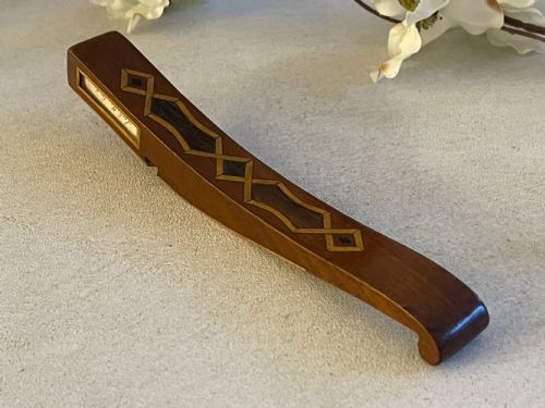 ANTIQUE TREEN KNITTING SHEATH POSSIBLE PROVENANCE - ADDITIONAL PHOTO 5