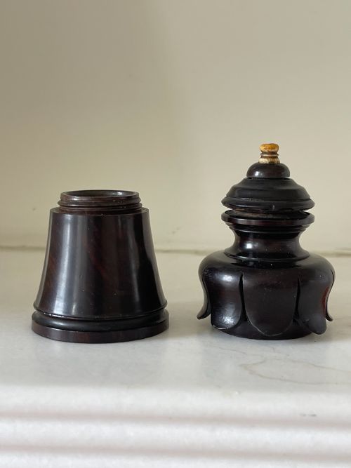 AN UNUSUAL ANTIQUE TREEN GO TO BED WITH DISC STRIKERS - ADDITIONAL PHOTO 2