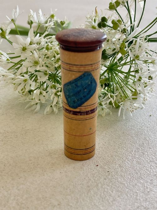 ANTIQUE TUNBRIDGE WARE REEL CYLINDER - ADDITIONAL PHOTO 1