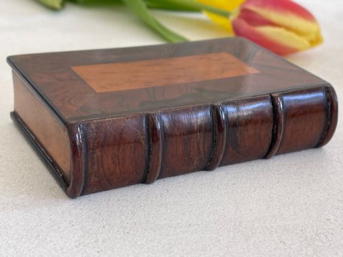 ANTIQUE PUZZLE BOOK BOX - ADDITIONAL PHOTO 6