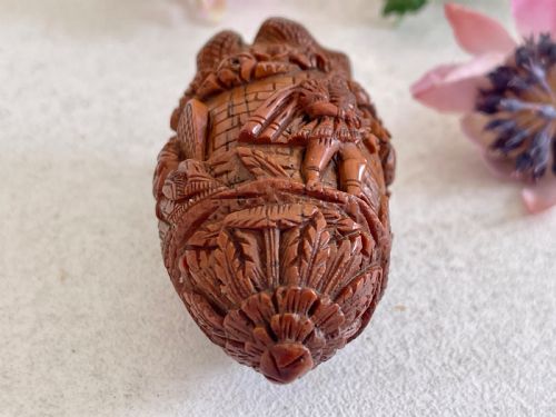 ANTIQUE COQUILLA NUT BUGBEAR SNUFF FLASK - ADDITIONAL PHOTO 8