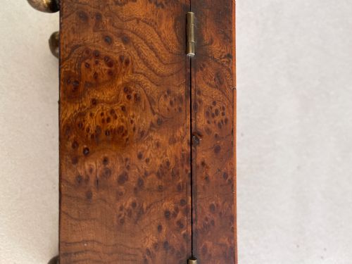 A MINIATURE GEORGIAN YEW WOOD TEA CADDY - ADDITIONAL PHOTO 3