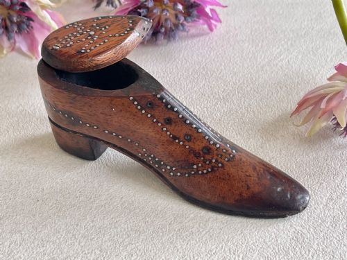 ANTIQUE SILVER PIQUE WORK SNUFF SHOE BOX HEART - ADDITIONAL PHOTO 3