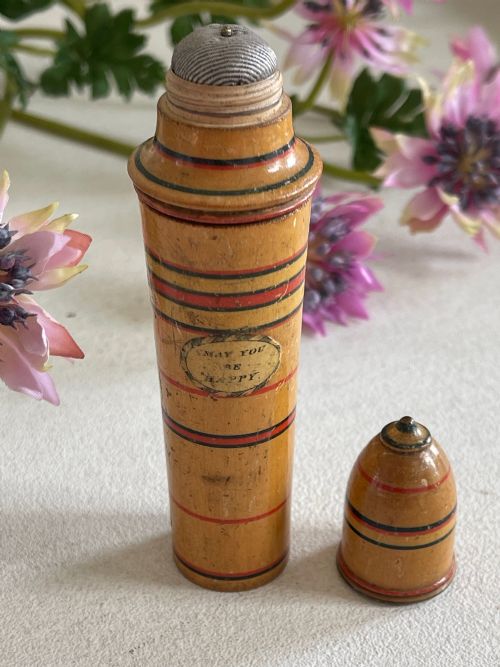 AN ANTIQUE TUNBRIDGE WARE SEWING COMPANION REEL NEEDLECASE PIN CUSHION - ADDITIONAL PHOTO 6