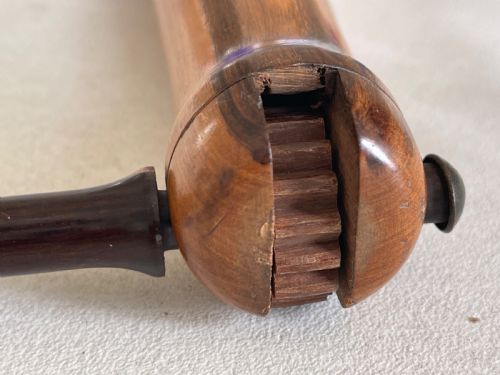 ANTIQUE TREEN BIRDDUCK SCARERCALL - ADDITIONAL PHOTO 2