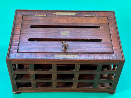 A TOP QUALITY LONDON MAKERS ROSEWOOD LETTER BOX - ADDITIONAL PHOTO 2
