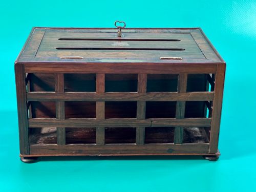 A TOP QUALITY LONDON MAKERS ROSEWOOD LETTER BOX - ADDITIONAL PHOTO 7