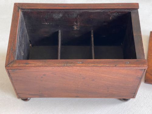 AN UNUSUAL GEORGIAN SEWING REEL BOX - ADDITIONAL PHOTO 6