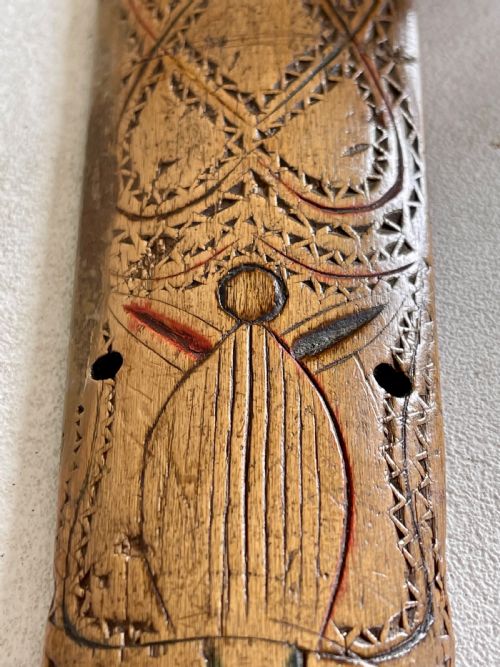 AN ANTIQUE TREEN DATED STAY BUSK 1780 - ADDITIONAL PHOTO 3