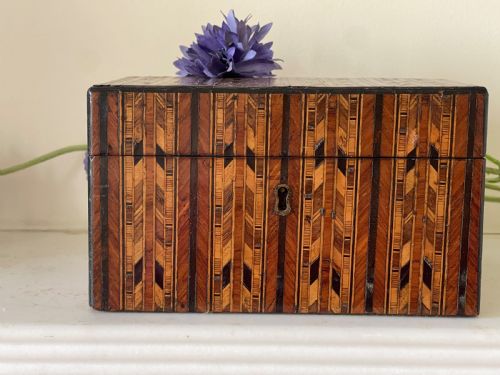 a lovely inlaid victorian tea caddy - CATEGORY: ANTIQUE BOXES - DATED VICTORIAN