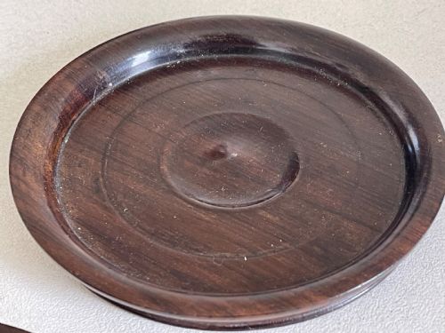 A PAIR OF ANTIQUE ROSEWOOD WINE COASTERS - ADDITIONAL PHOTO 1
