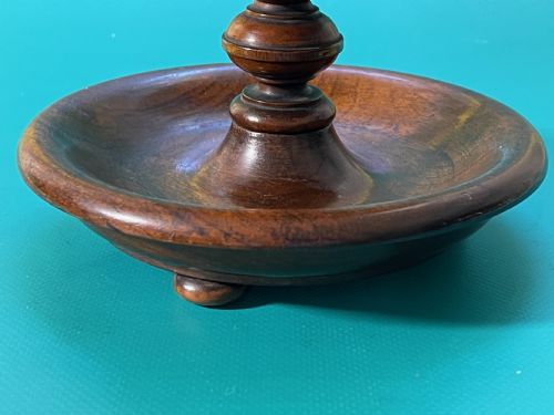 AN ANTIQUE SEWINGREEL STAND - ADDITIONAL PHOTO 1