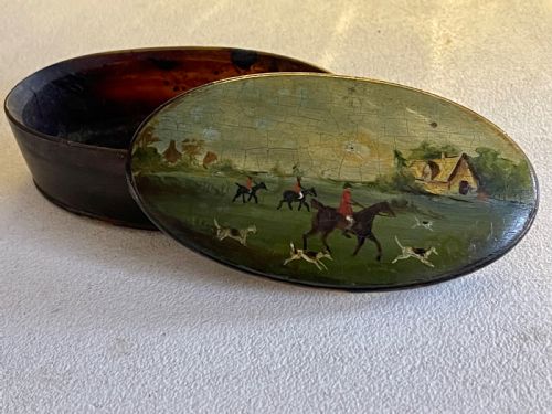 an antique horn snuff box with painted hunting scene - CATEGORY: ANTIQUE BOXES - DATED 19TH CENTURY