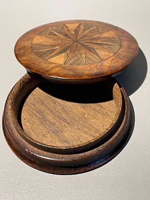 ANTIQUE SNUFF BOX SPECIMEN WOODS - ADDITIONAL PHOTO 4