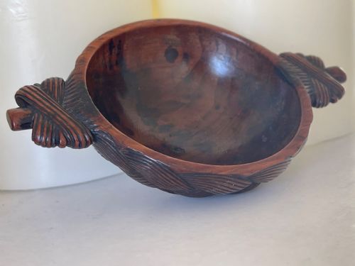 ANTIQUE SCOTTISH TREEN QUAICH FABULOUS COLOUR AND PATINA - ADDITIONAL PHOTO 5