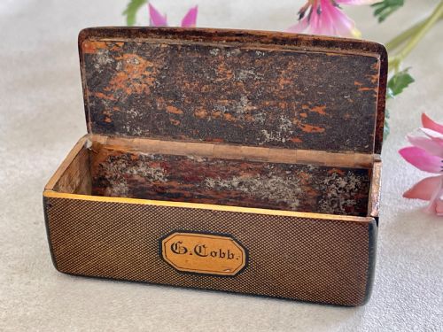 AN ANTIQUE PEN WORK SNUFF BOX BY G COBB - ADDITIONAL PHOTO 7