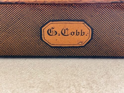 AN ANTIQUE PEN WORK SNUFF BOX BY G COBB - ADDITIONAL PHOTO 9