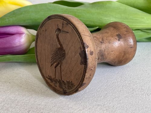 AN ANTIQUE TREEN BUTTER STAMP HERONCRANE MAKERRETAILERS STAMP - ADDITIONAL PHOTO 5