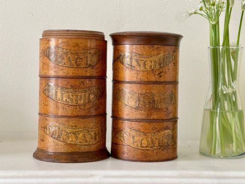 AN ANTIQUE SIX TIER SPICE TOWER ORIGINAL LABELS - ADDITIONAL PHOTO 4