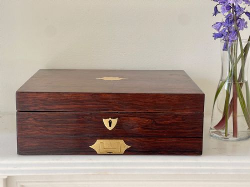 AN ANTIQUE ROSEWOOD PAINT BOX LEATHER INSET WITH EMBOSSED LABEL WINSOR NEWTON - ADDITIONAL PHOTO 2