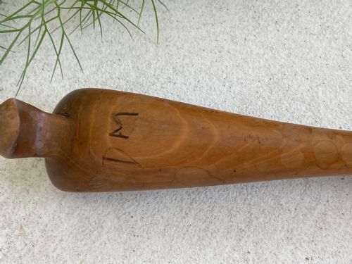 AN ANTIQUE WELSH SPOON WITH HOOK AND INITIALS - ADDITIONAL PHOTO 2